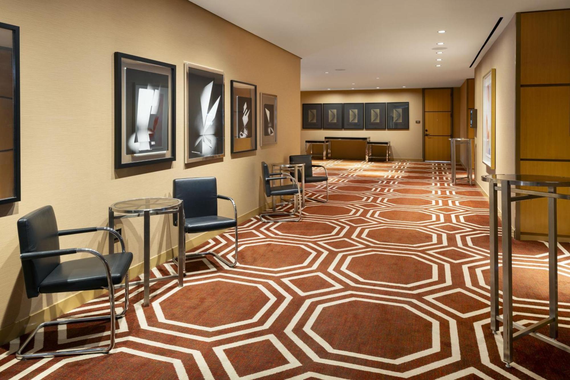 Residence Inn By Marriott Chicago Downtown Magnificent Mile Εξωτερικό φωτογραφία